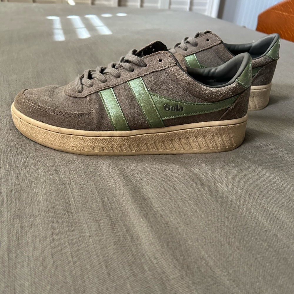 Gola Sneakers sz 9